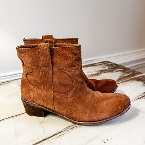 Lucky Brand Brown Suede Ankle Booties